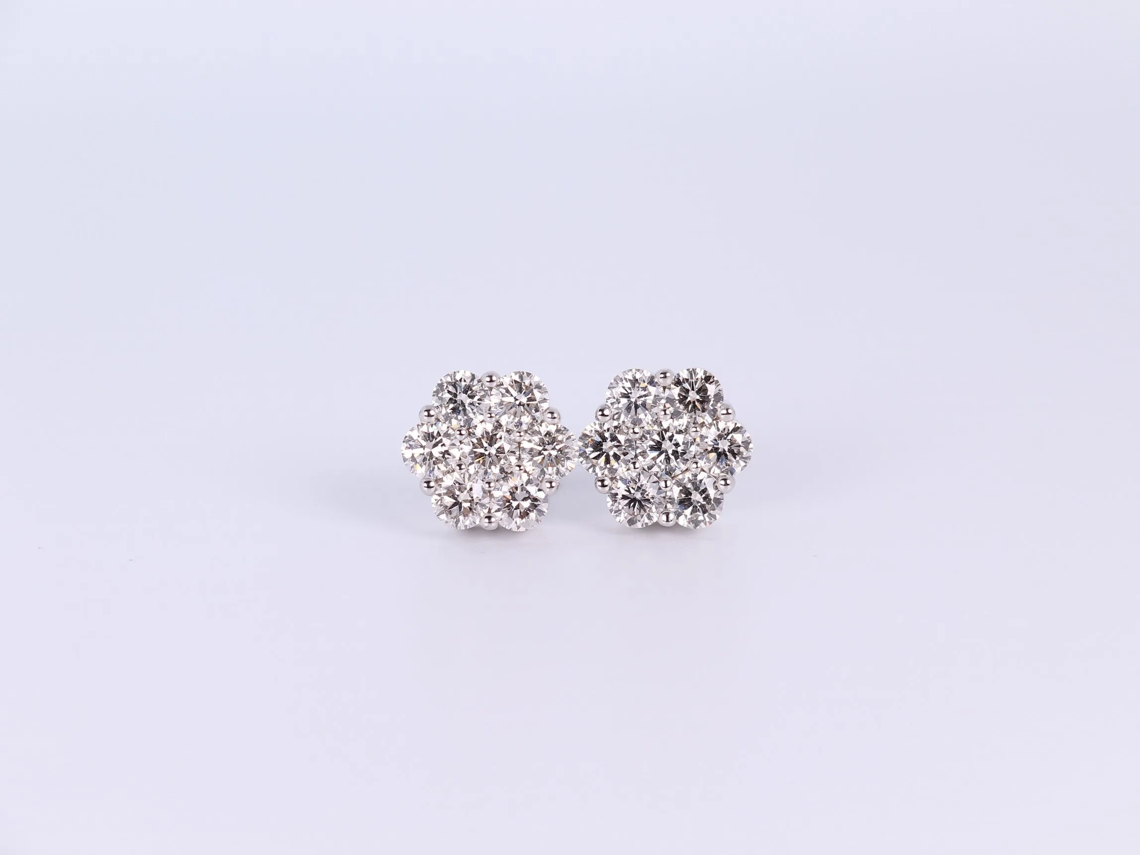 14K White Gold Flower Cluster Earrings 3.50Ctw