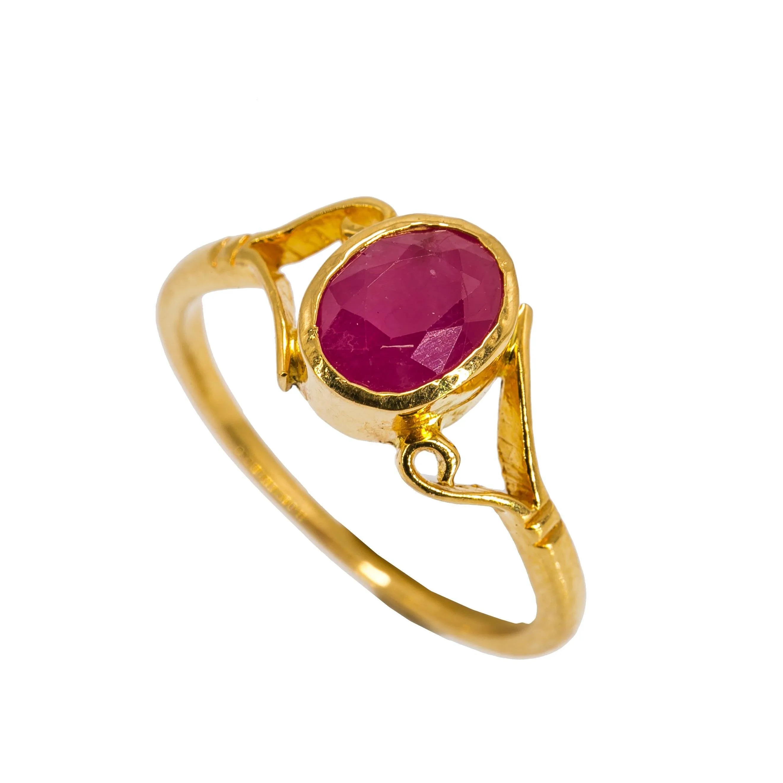 22K Yellow Gold Ruby Ring W/ Vintage Split Shank