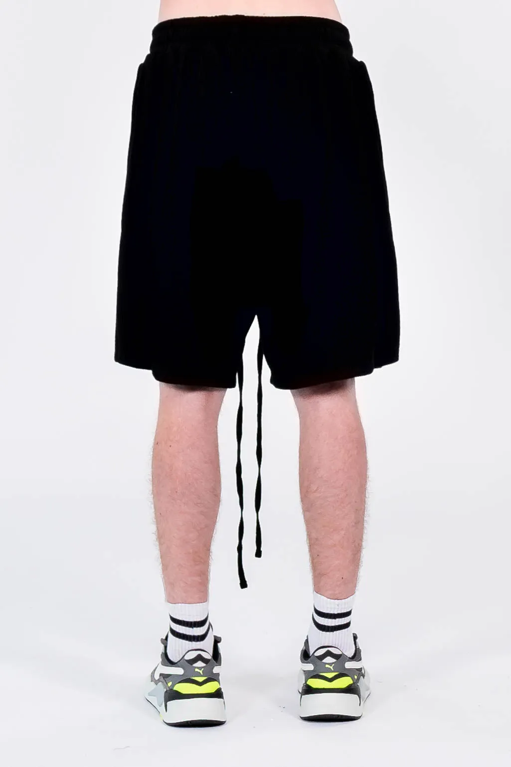 BLACK PLISSEE SHORTS