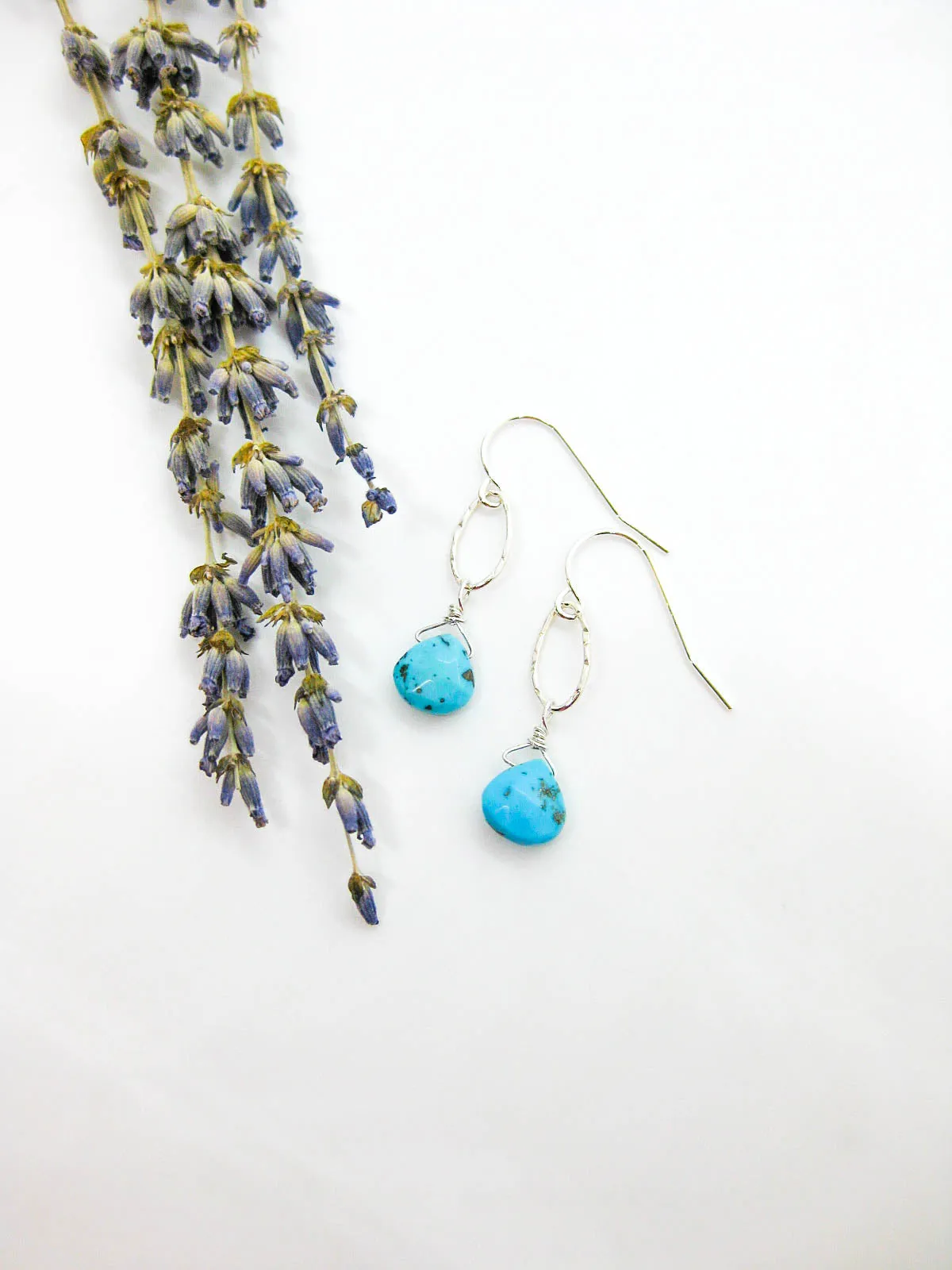 Chrysanthe: Turquoise Earrings - e659