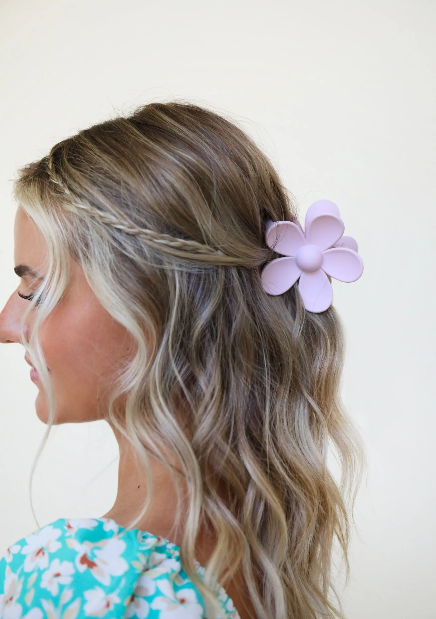 Daisy Hair Clips