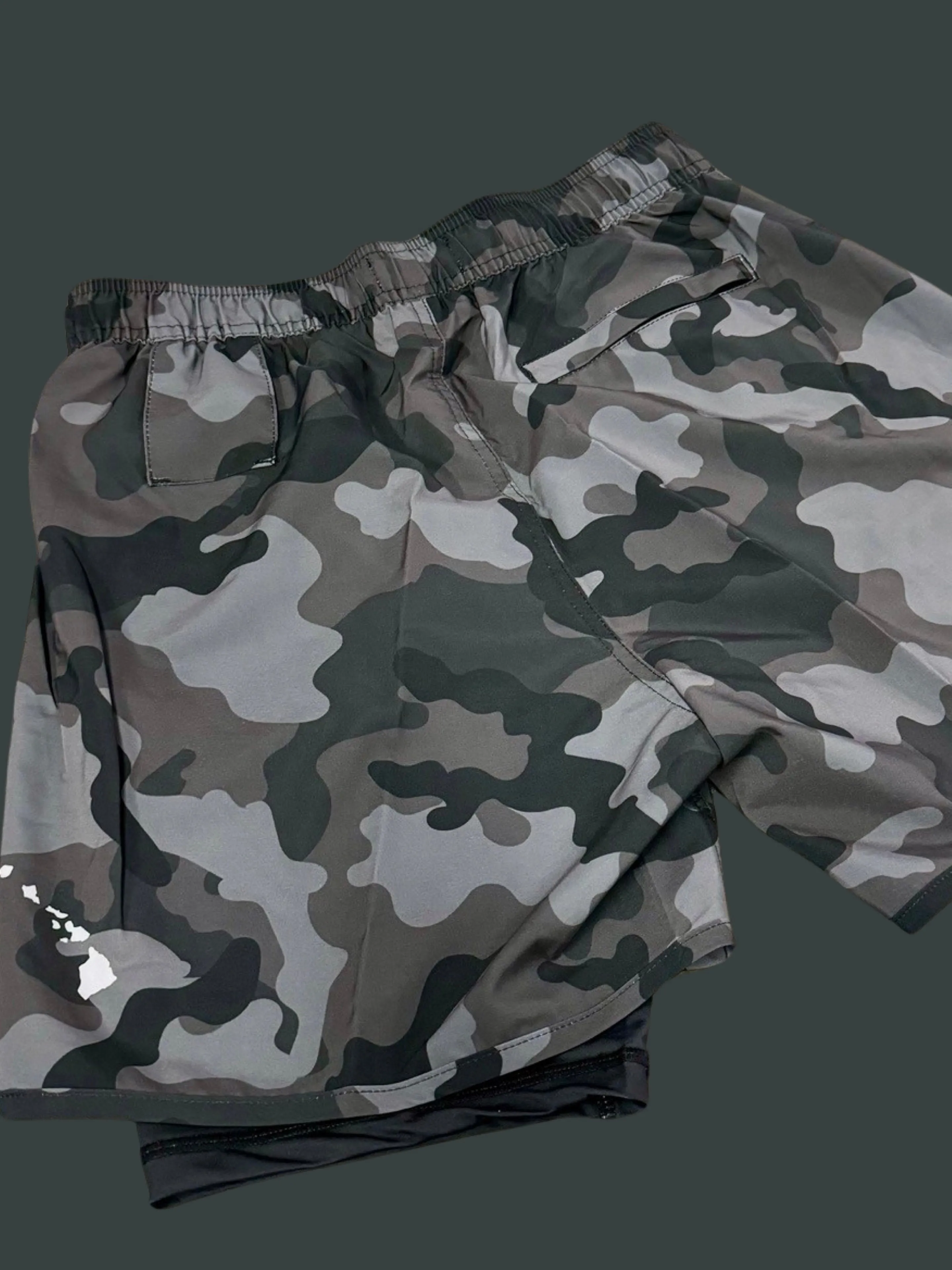 Falcon Short: Camo