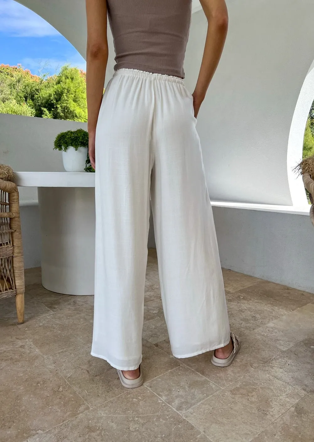 Linen Drawstring Pant - White