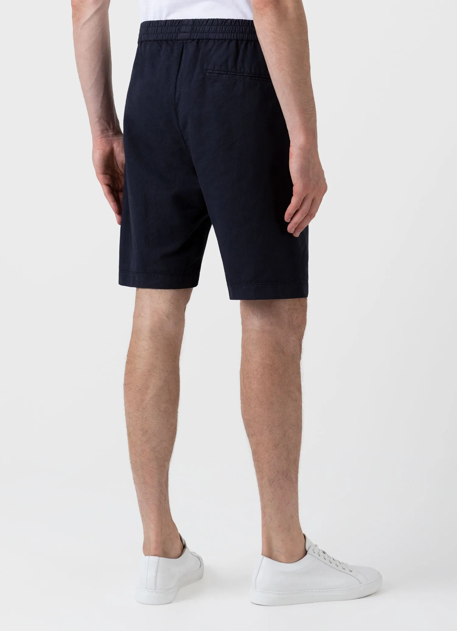 Men's Cotton Linen Drawstring Shorts in Navy