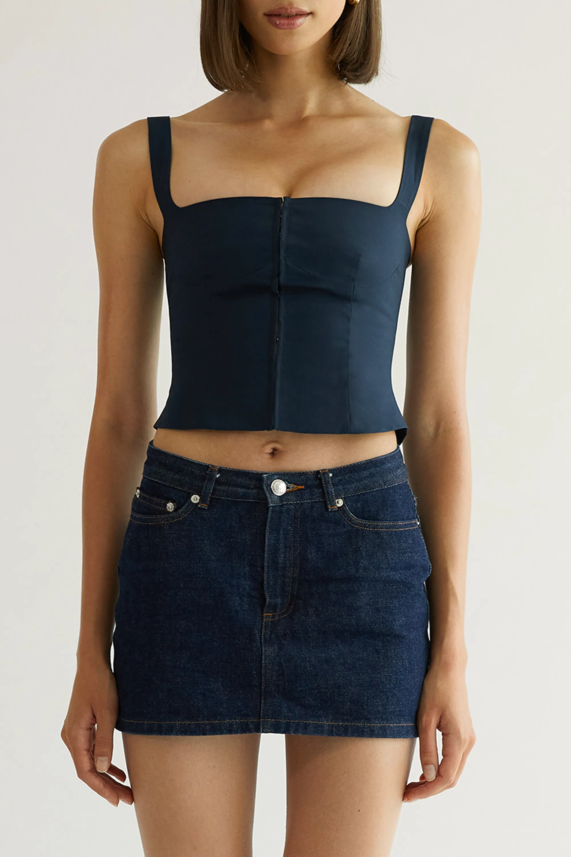 Minimal Bustier