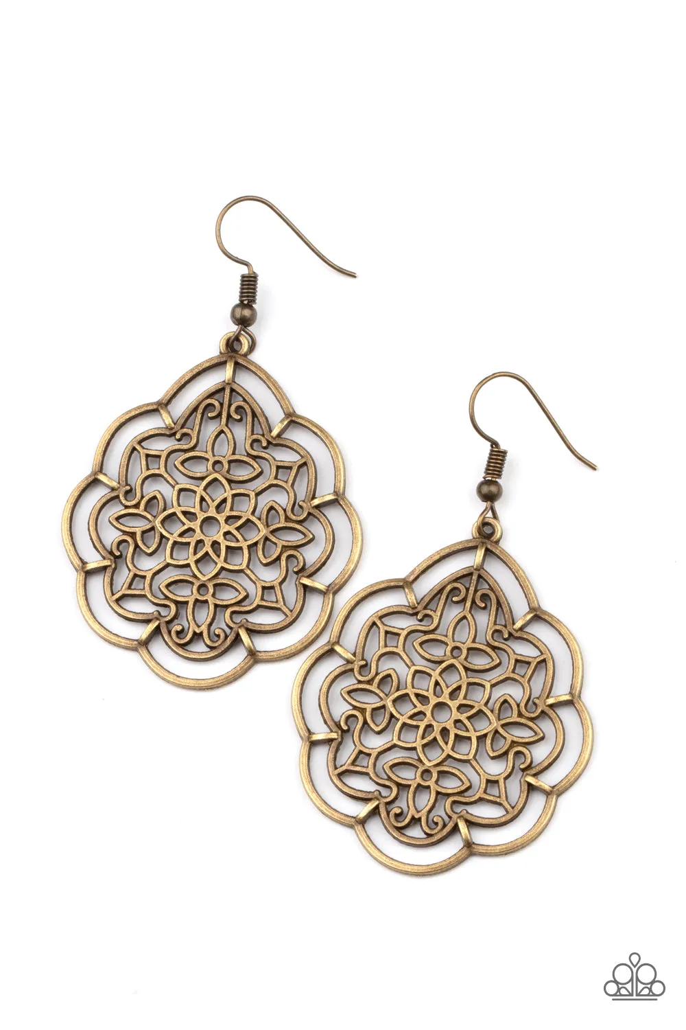 Paparazzi Earring ~ Tour de Taj Mahal - Brass