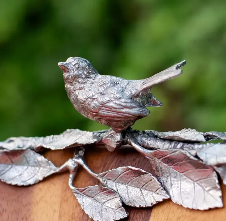 Song Bird Salad Serving Bowl