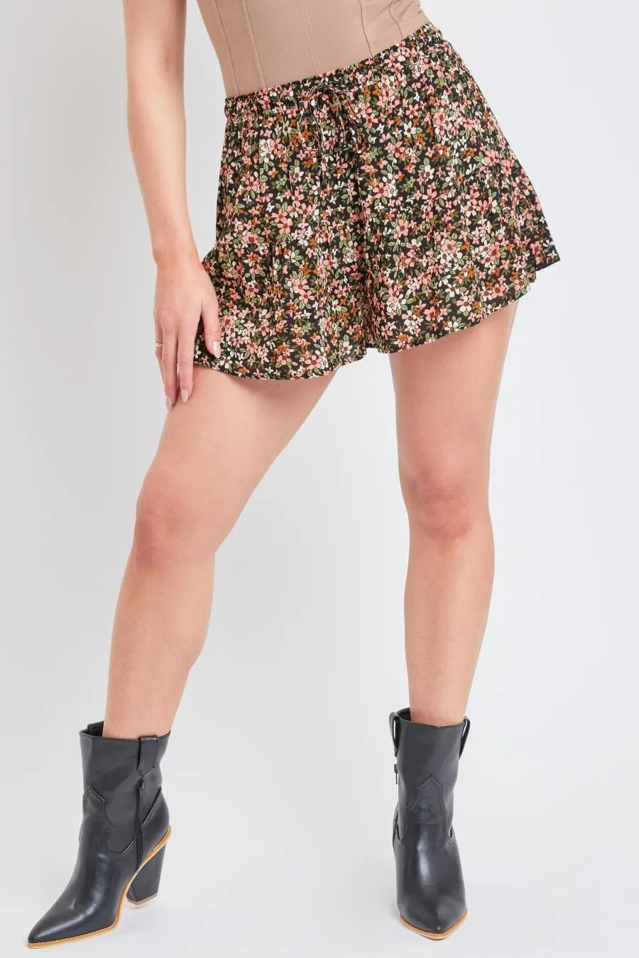 Women's Flounce Tier Shorts With Tassel Drawstring